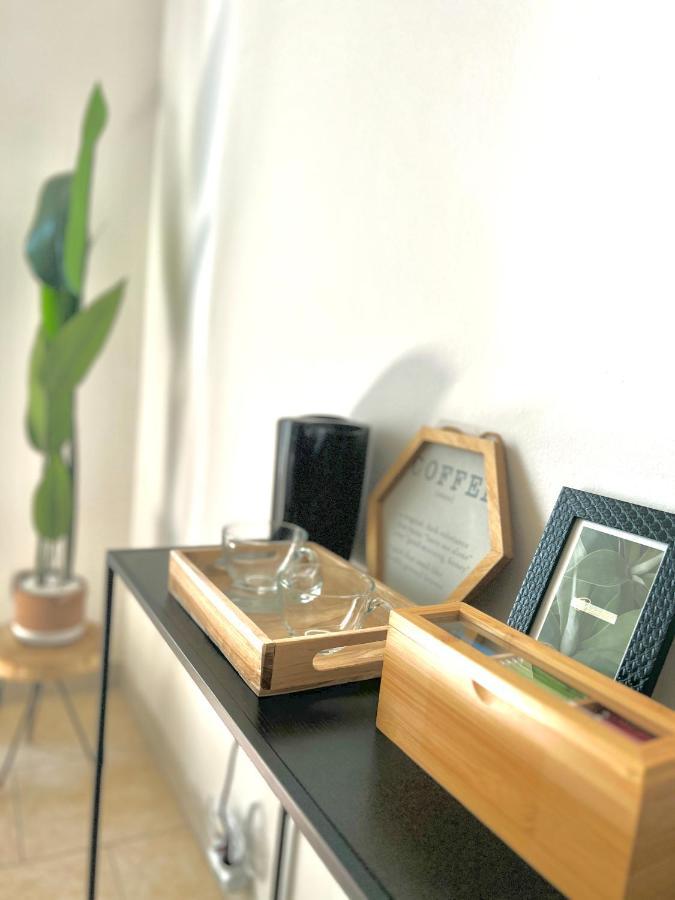 Casa Polly 2 - Ampio E Comodo Appartamento A Voghera Luaran gambar