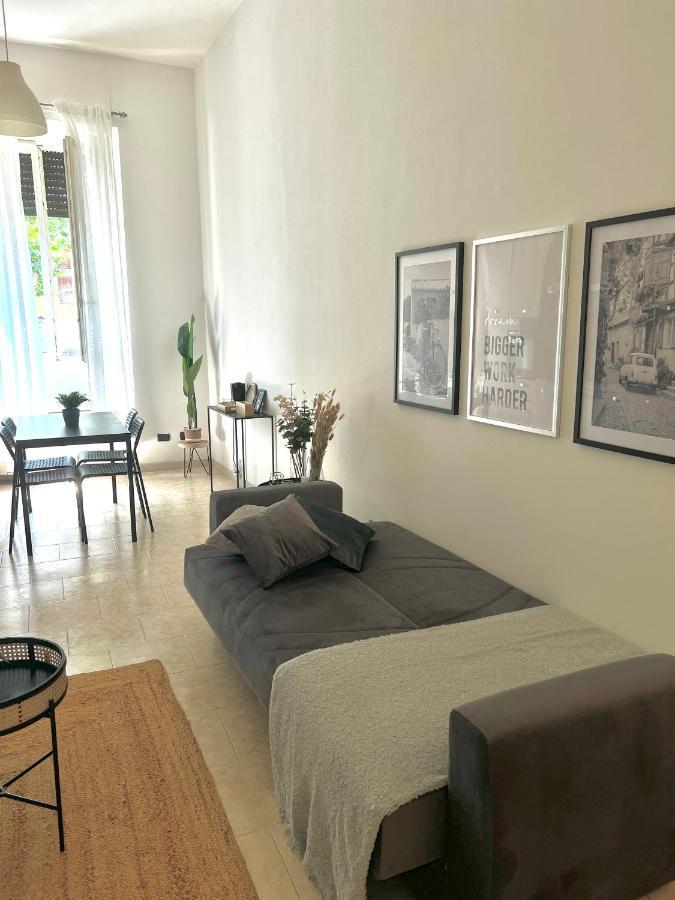 Casa Polly 2 - Ampio E Comodo Appartamento A Voghera Luaran gambar